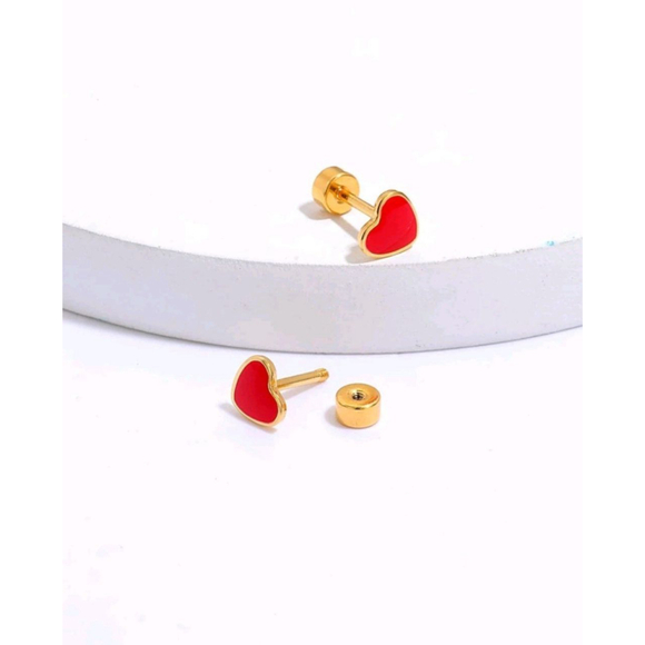 Heart stud earrings - Picture 3 of 3